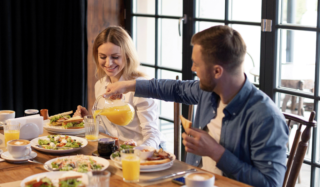 Drugie śniadanie w Dietach Rocket Food Cateringu Dietetycznym